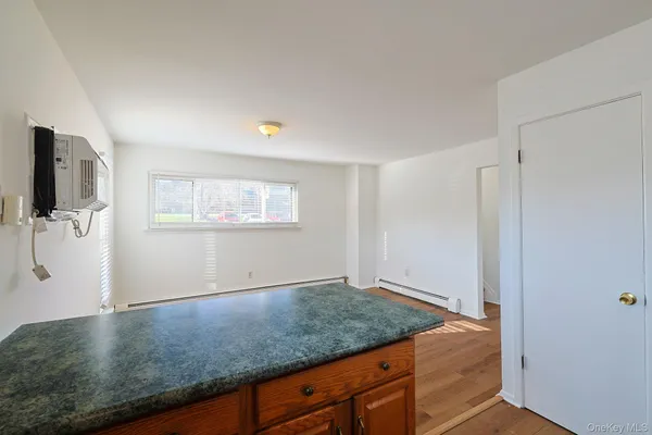 $2,300 | 25 Pierces Road, Unit 22, Newburgh, NY 12550