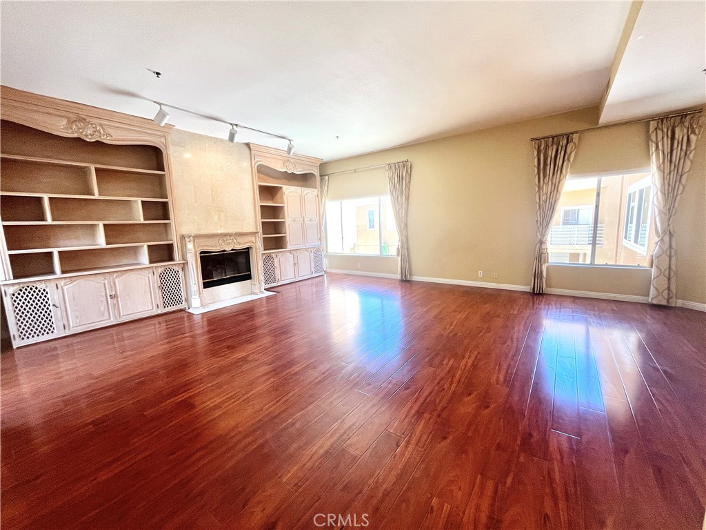 609 Fairview Avenue, Unit 2 Arcadia, CA 91007 - Photo 2 of 20 a view of a livingroom with wooden floor