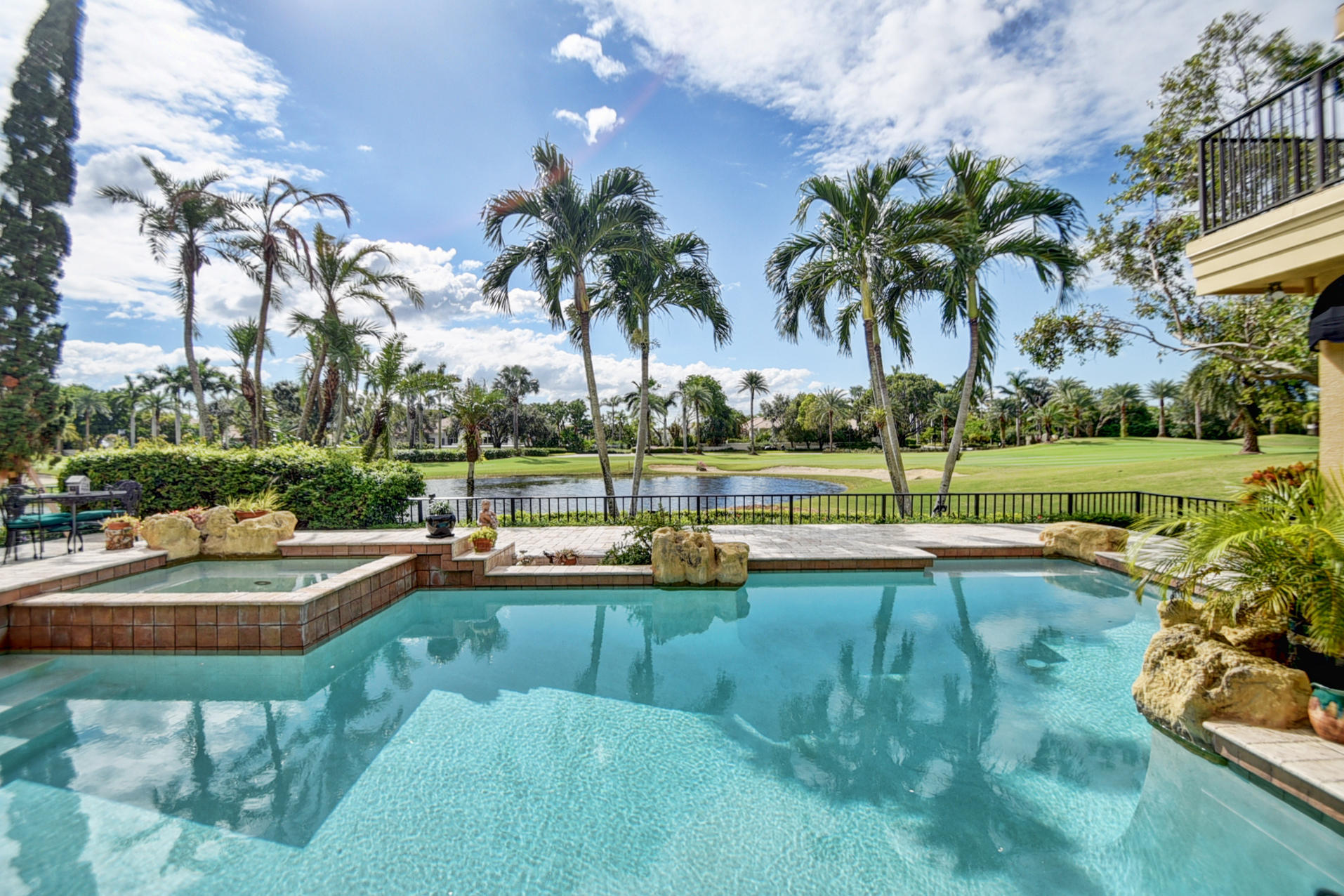 21181 Oakley Court Boca Raton, FL 33433 - Photo 2 of 42 DSC_9943_4_5_6_7
