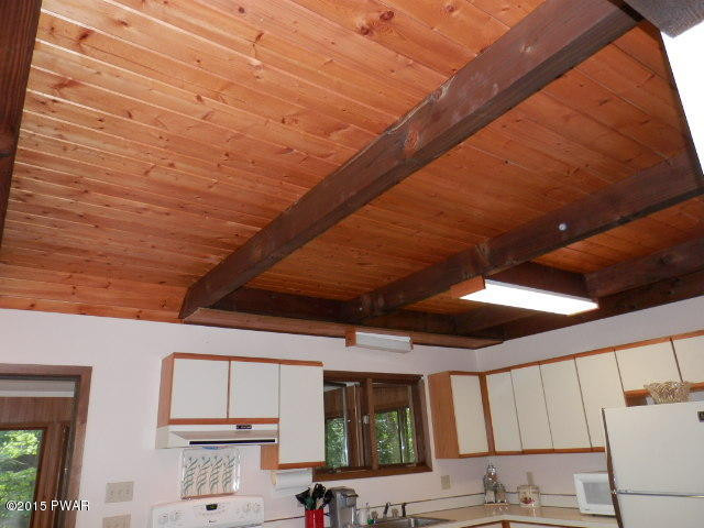 2651 Boulder Road Lake Ariel, PA 18436 - Photo 10 of 86