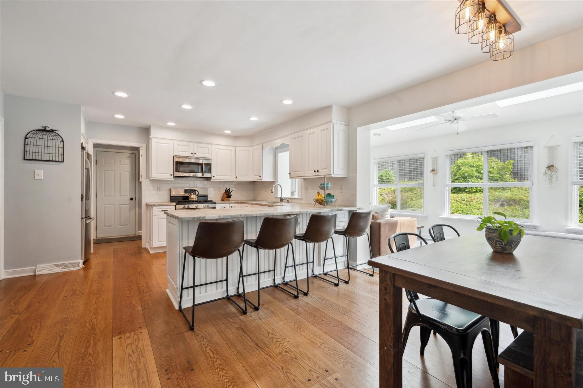 333 South Radnor Chester Road Villanova, PA 19085 - Photo 11 of 36 Kitchen and dining area