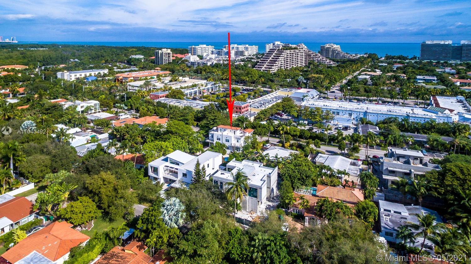 292 Fernwood Road Key Biscayne, FL 33149 - Photo 28 of 36