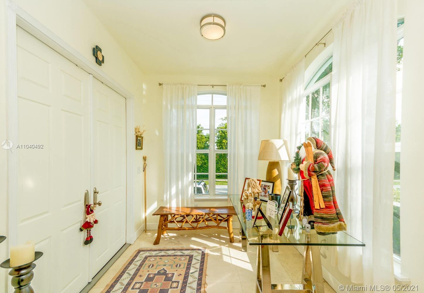 292 Fernwood Road Key Biscayne, FL 33149 - Photo 5 of 36