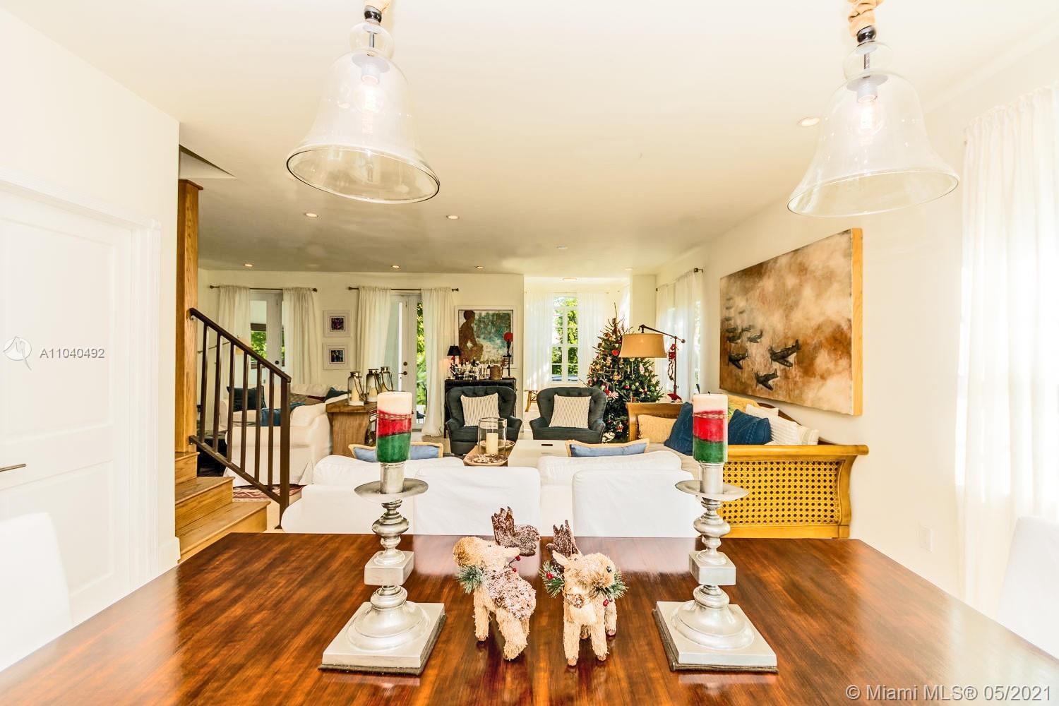 292 Fernwood Road Key Biscayne, FL 33149 - Photo 7 of 36