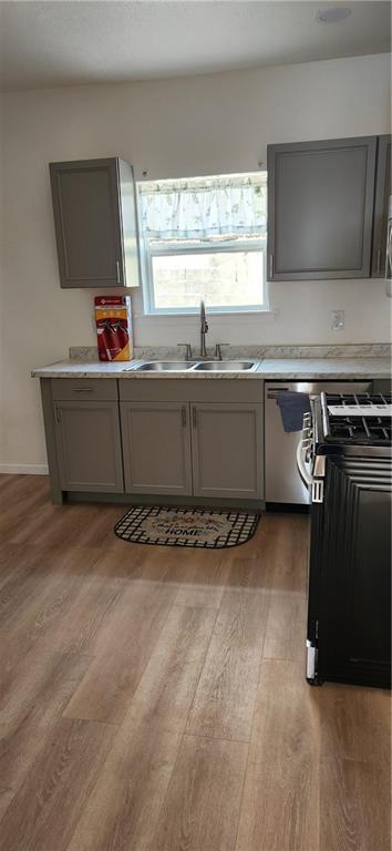 105 Davis Street Pittsburgh, PA 15209 - Photo 9 of 17