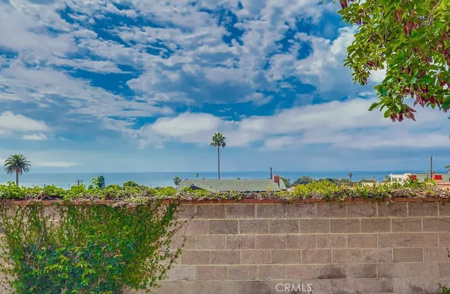 $1,100,000 | 677 West 37th Street, San Pedro, CA 90731