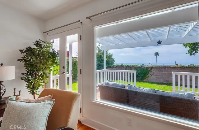 $1,100,000 | 677 West 37th Street, San Pedro, CA 90731