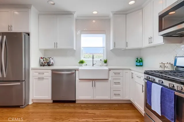 $1,100,000 | 677 West 37th Street, San Pedro, CA 90731