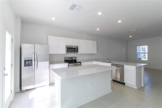 $2,495 | 2278 White Buffalo Street, Apopka, FL 32703