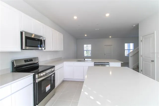 $2,495 | 2278 White Buffalo Street, Apopka, FL 32703