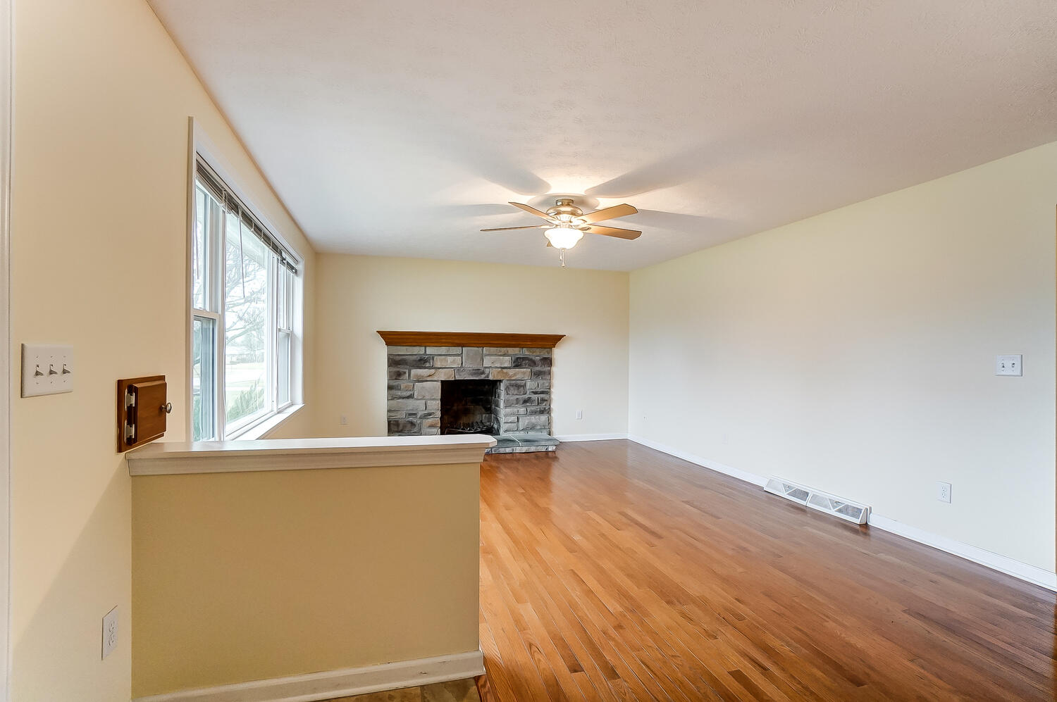 1011 Torrence Drive Springfield, OH 45503 - Photo 5 of 45 Gallery Image 5