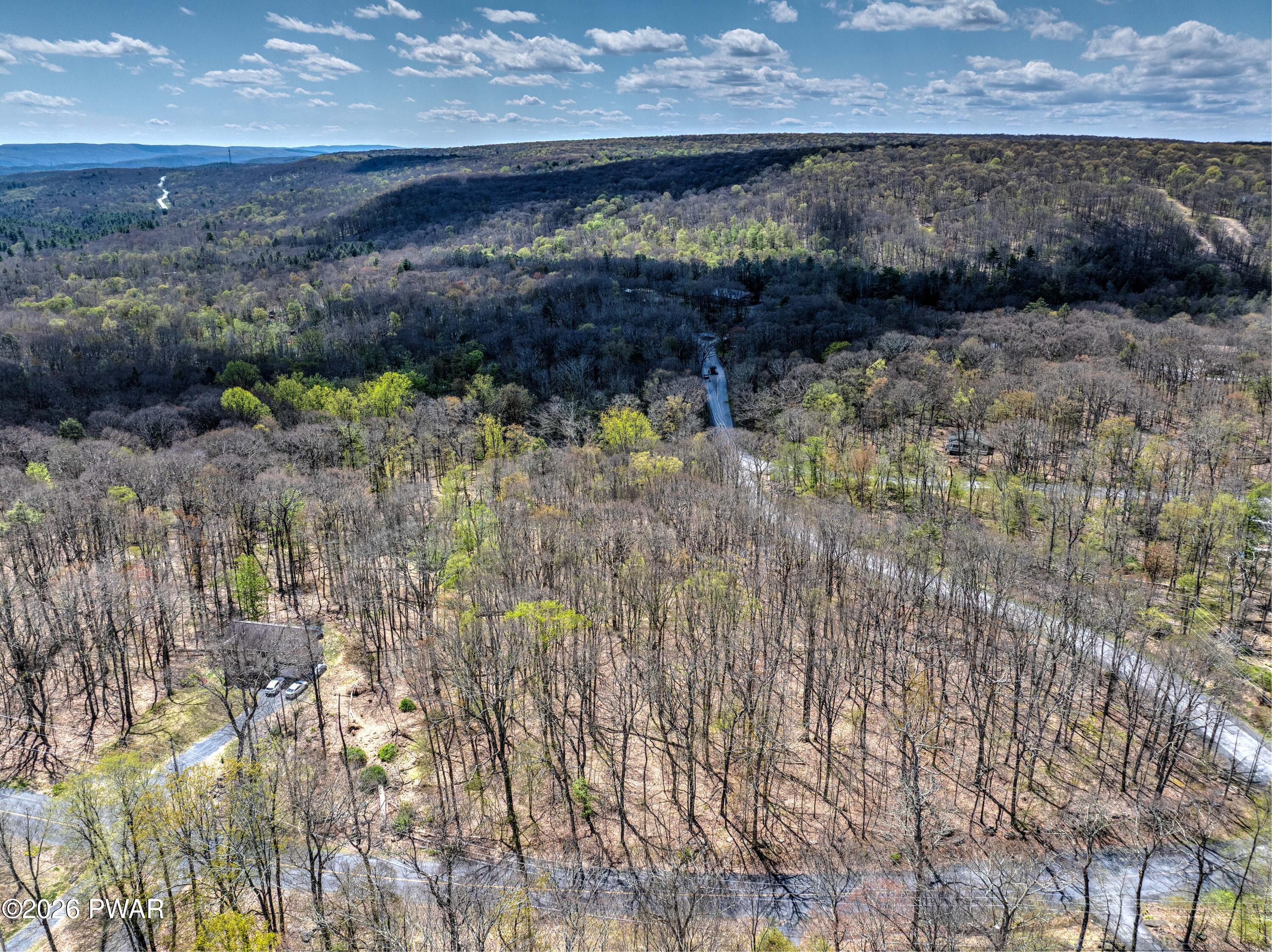 Whippoorwill Drive Bushkill, PA 18324 - Photo 19 of 21