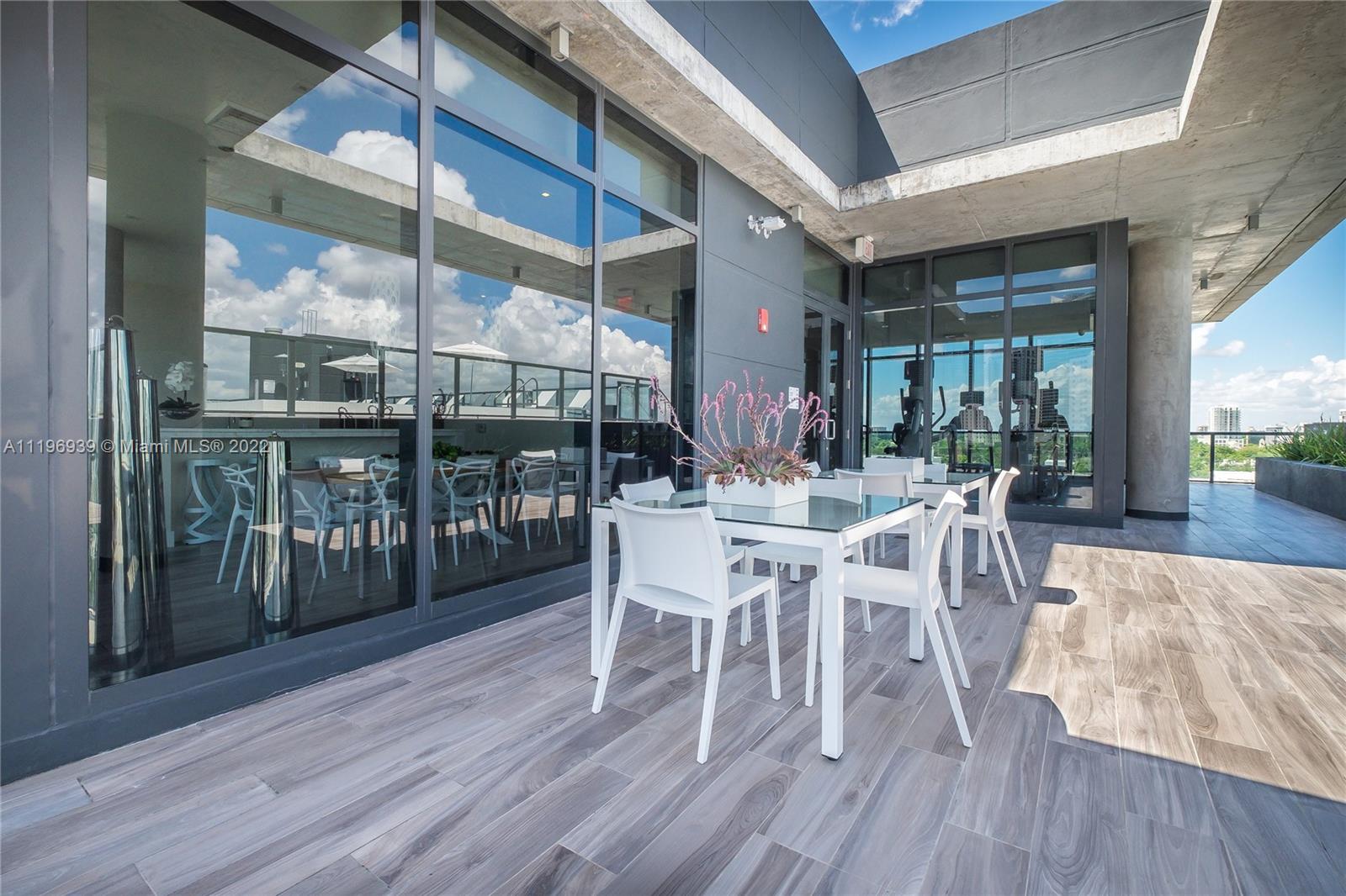 201 Southwest 17th Road, Unit 705 Miami, FL 33129 - Photo 17 of 32 Gallery Image 17