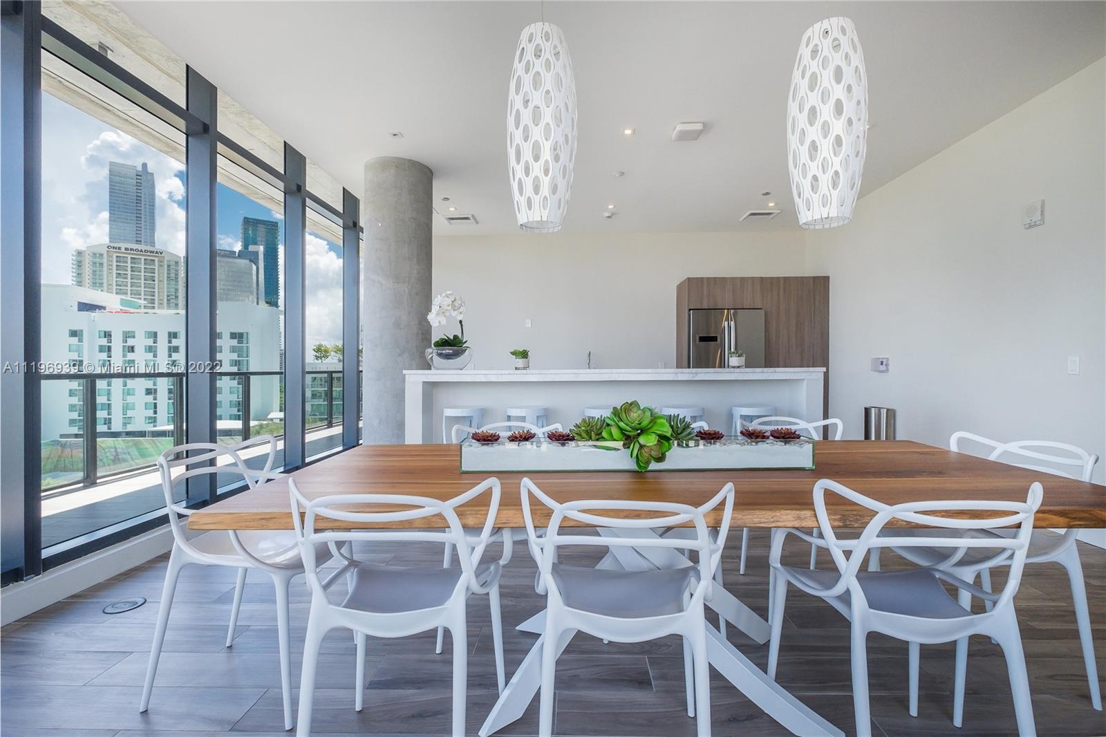 201 Southwest 17th Road, Unit 705 Miami, FL 33129 - Photo 25 of 32 Gallery Image 25