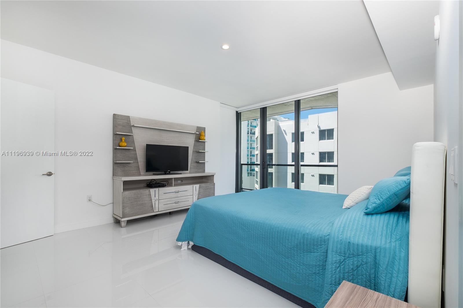 201 Southwest 17th Road, Unit 705 Miami, FL 33129 - Photo 9 of 32 Gallery Image 9