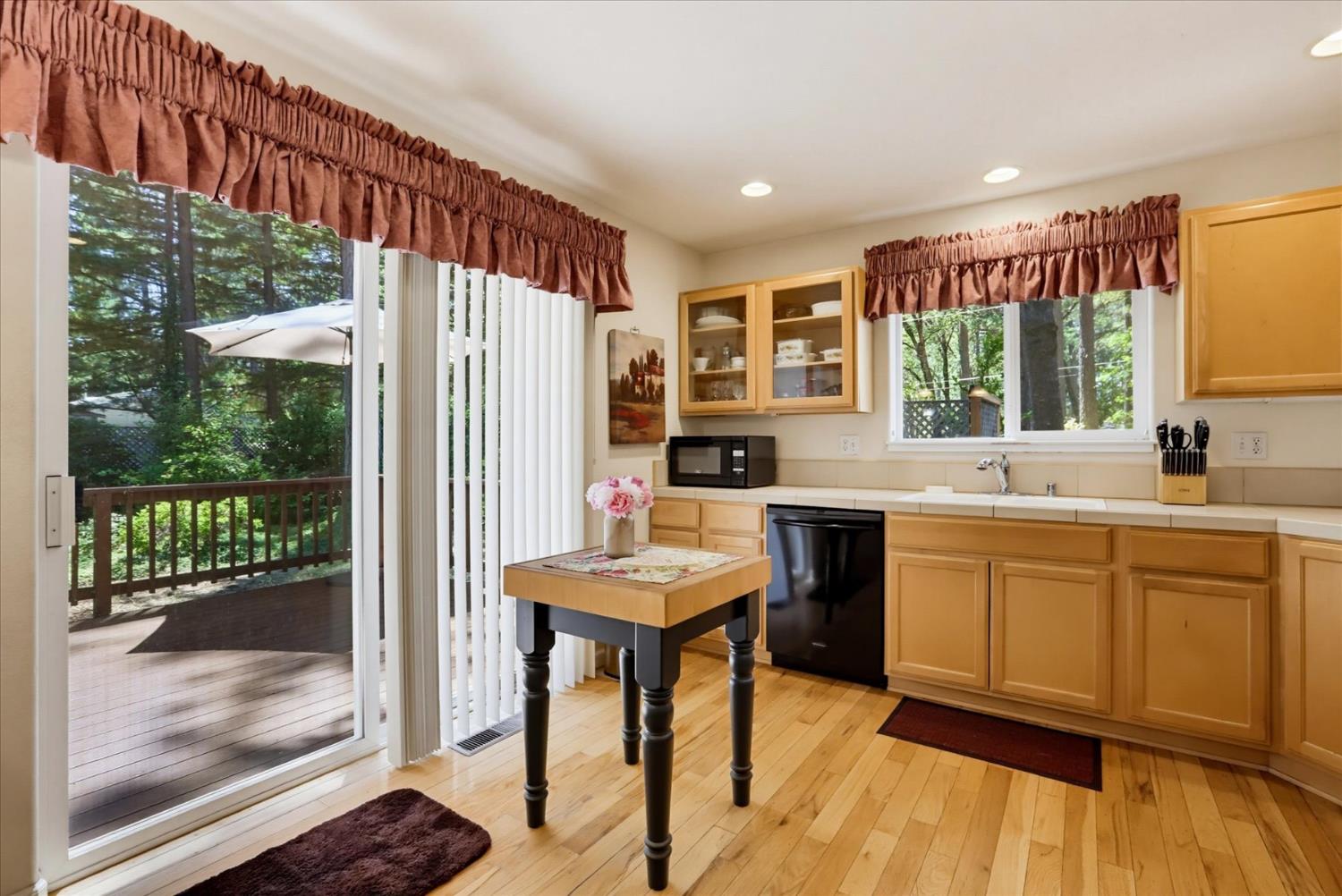 11575 Shockley Road Grass Valley, CA 95945 - Photo 15 of 92