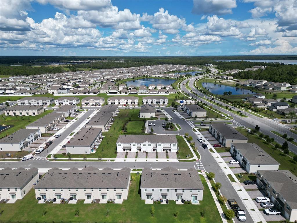 2914 Hudson Hammock Way St. Cloud, FL 34773 - Photo 7 of 30 a view of a city