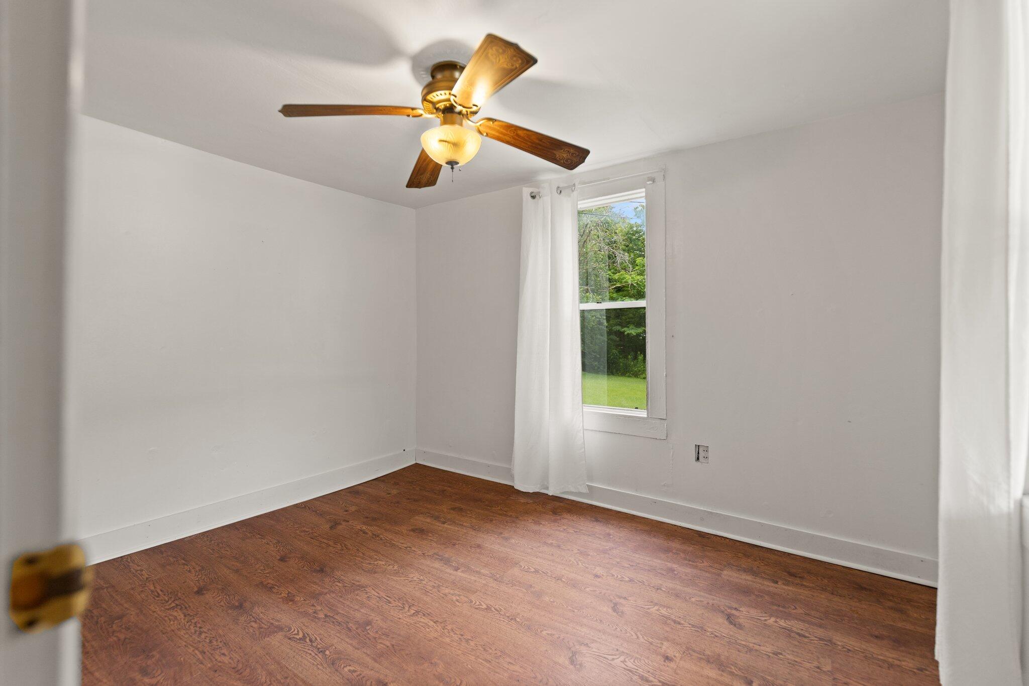 185 Owsley Fork Road Berea, KY 40403 - Photo 21 of 35 Bedroom 1