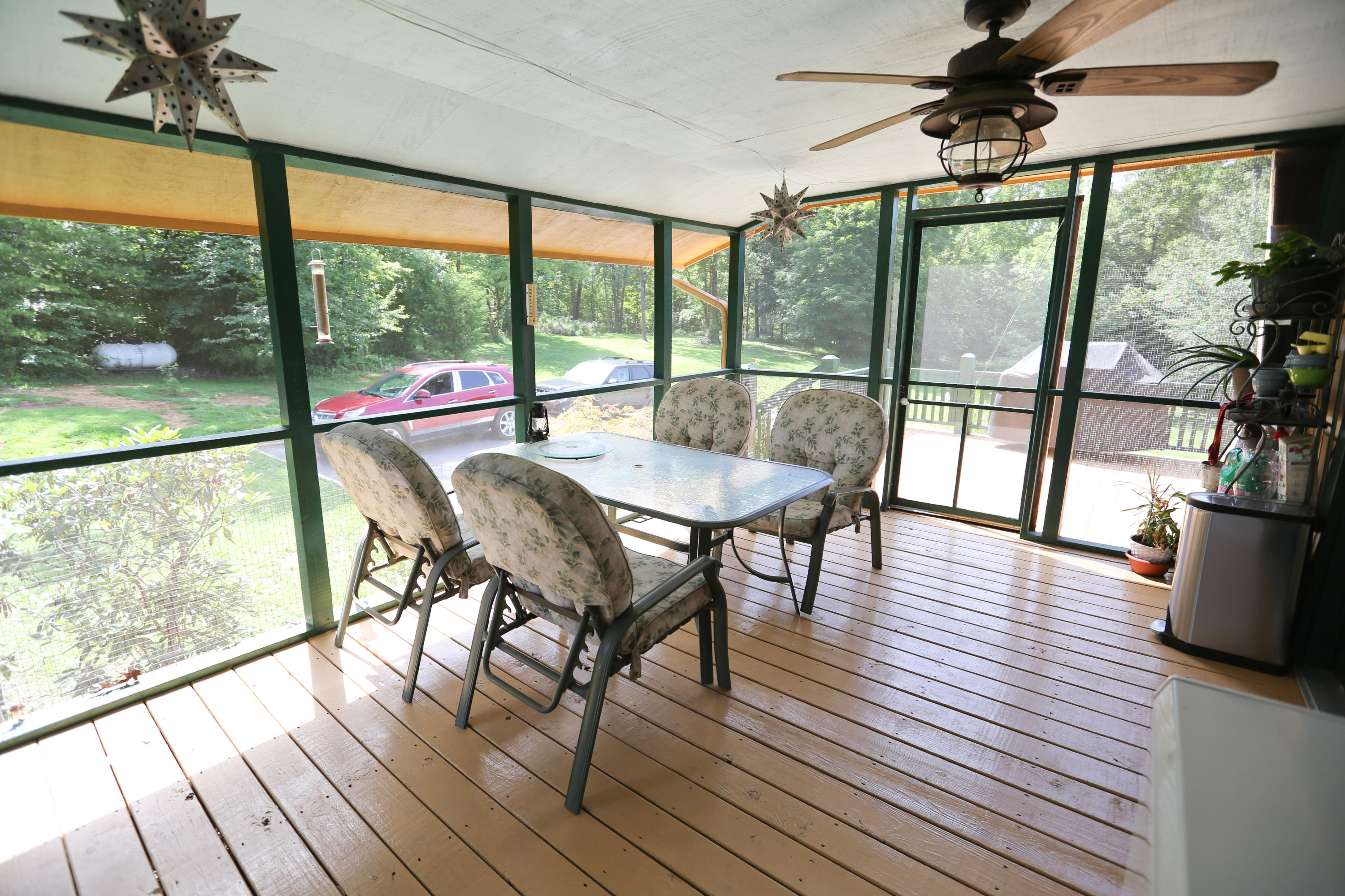 3679 Fox Ridge Road Louisville, TN 37777 - Photo 37 of 40 Private to the Back Yard