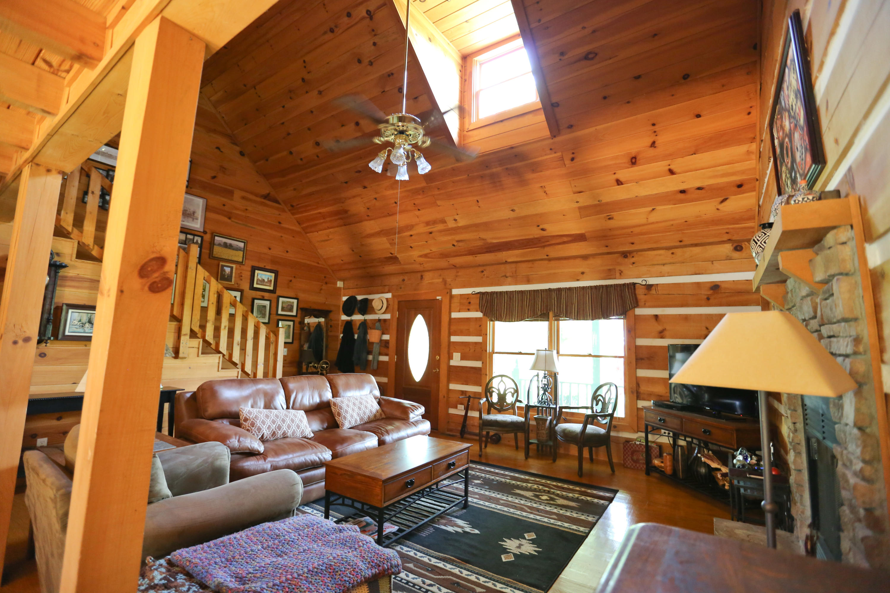 3679 Fox Ridge Road Louisville, TN 37777 - Photo 7 of 40 Louisville_House-23