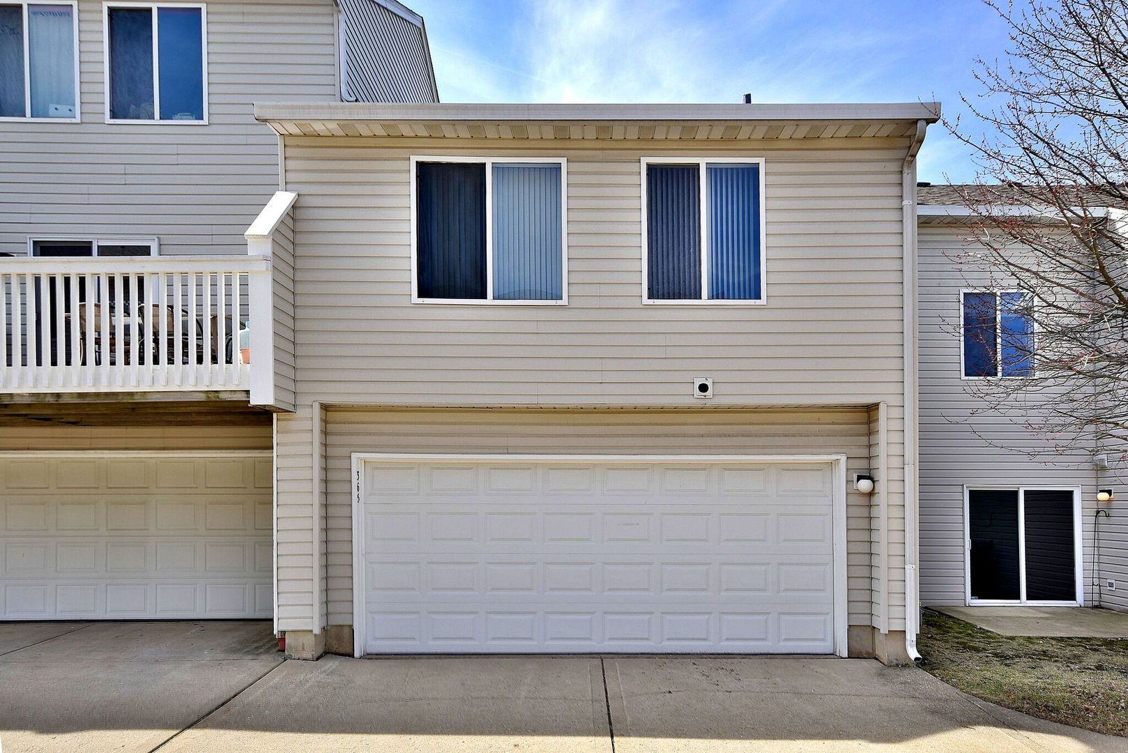 365 Springmist Court, Unit 365 Bolingbrook, IL 60440 - Photo 11 of 34 Gallery Image 11