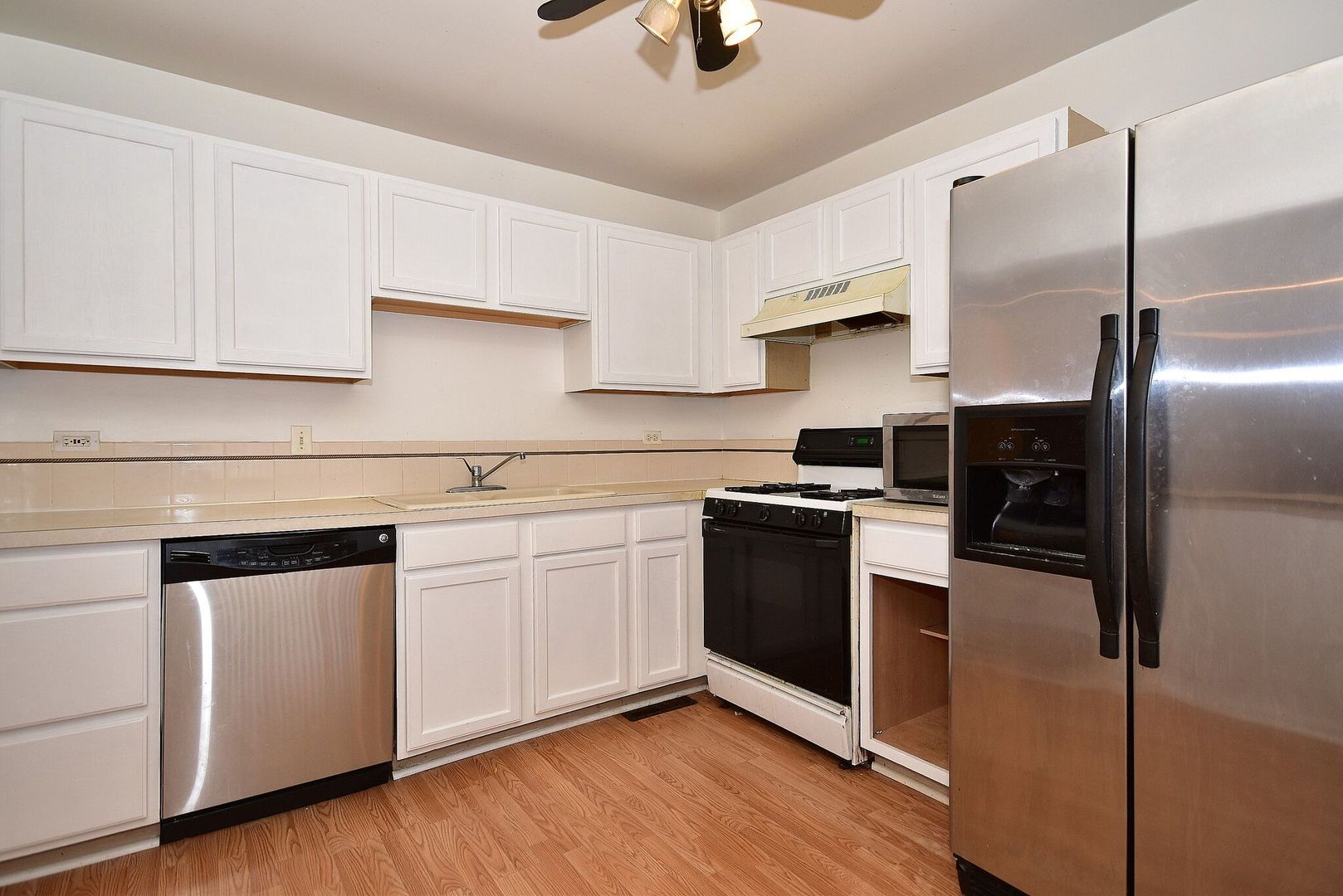 365 Springmist Court, Unit 365 Bolingbrook, IL 60440 - Photo 29 of 34 Gallery Image 29