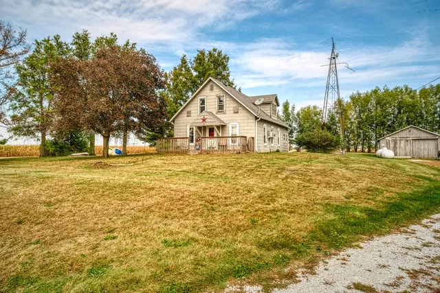 $198,500 | 5790 West 700 South, Morocco, IN 47963