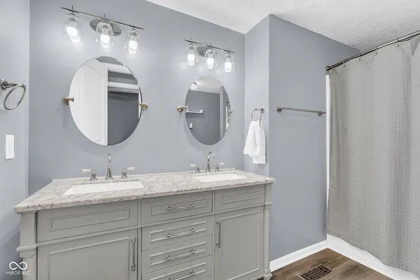 $158,500 | 2605 South 10th Street, Terre Haute, IN 47802