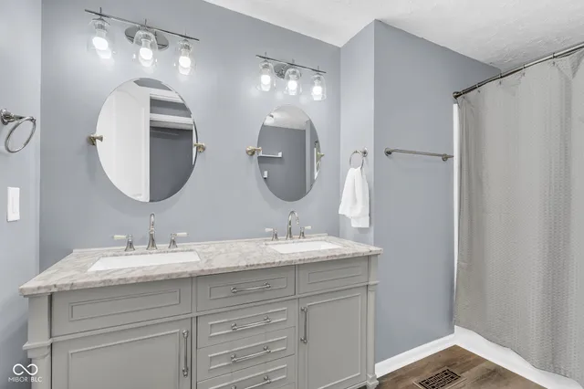 $158,500 | 2605 South 10th Street, Terre Haute, IN 47802