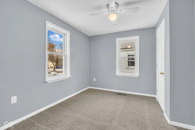 $158,500 | 2605 South 10th Street, Terre Haute, IN 47802