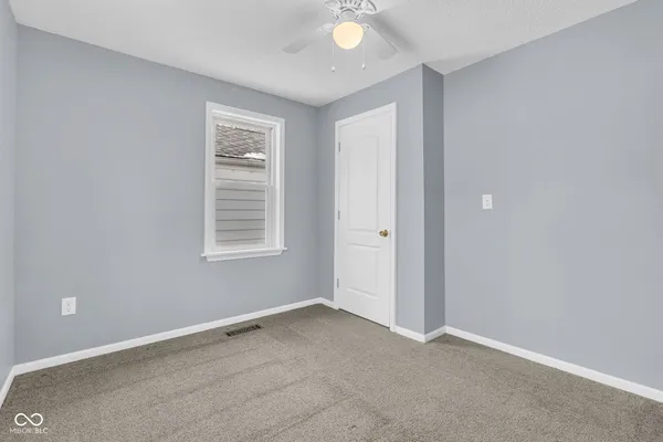 $158,500 | 2605 South 10th Street, Terre Haute, IN 47802