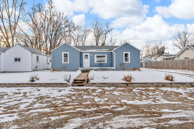 $158,500 | 2605 South 10th Street, Terre Haute, IN 47802