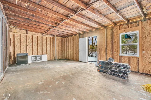 $158,500 | 2605 South 10th Street, Terre Haute, IN 47802