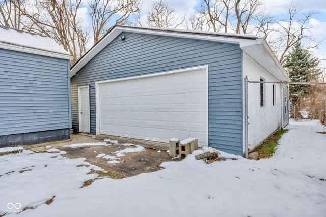 $158,500 | 2605 South 10th Street, Terre Haute, IN 47802