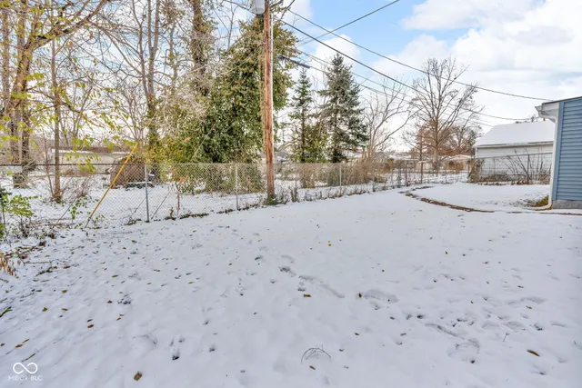 $158,500 | 2605 South 10th Street, Terre Haute, IN 47802