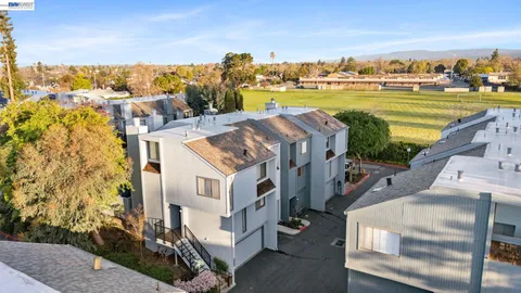 $600,000 | 17999 Firestone Road, Hayward, CA 94541