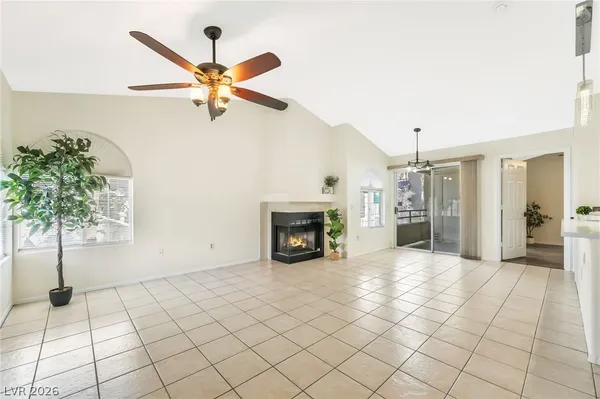$300,000 | 2251 Wigwam Parkway, Unit 1324, Henderson, NV 89074