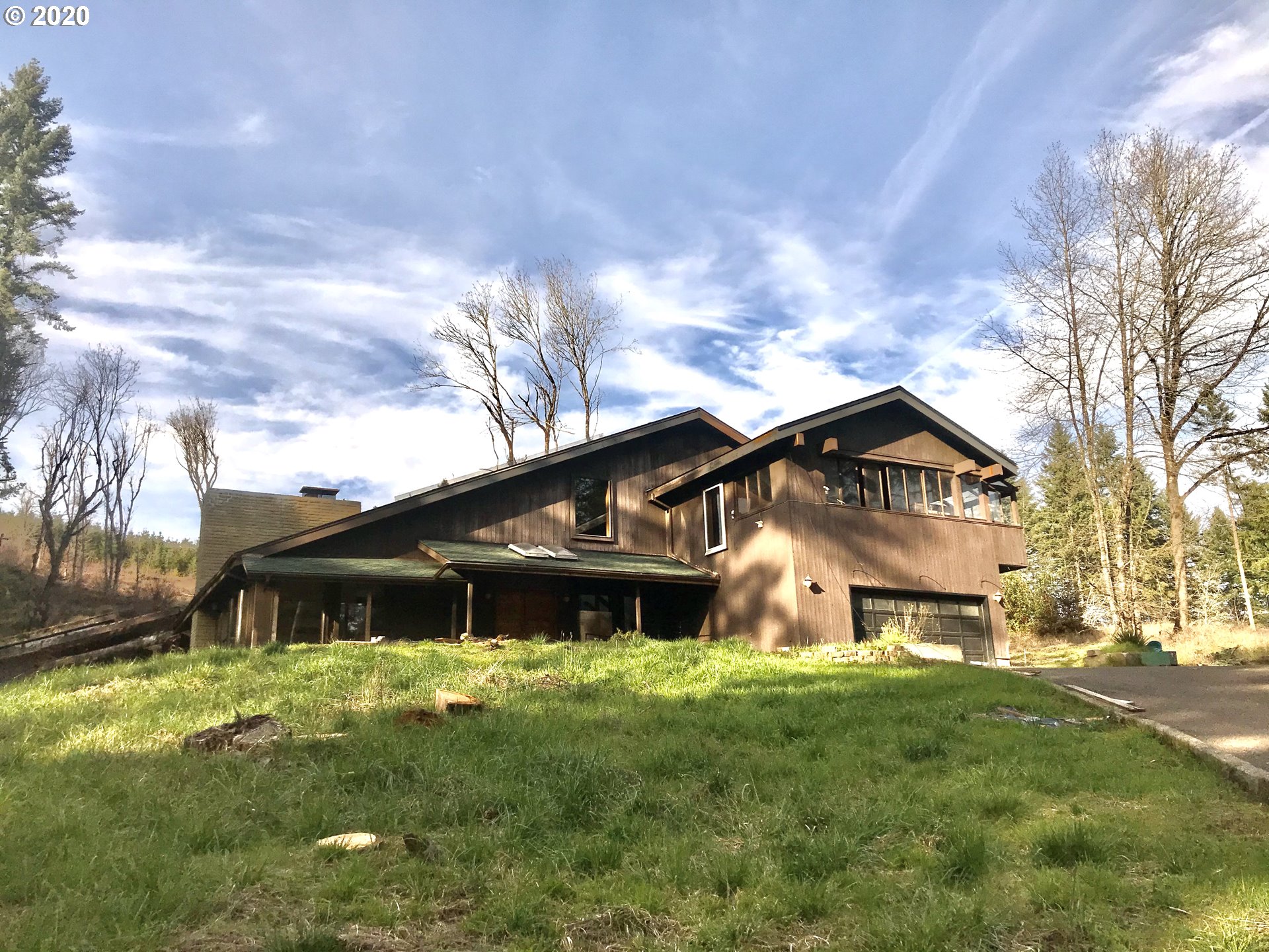 25489 Butler Road Junction City, OR 97448 - Photo 1 of 32 Gallery Image 1