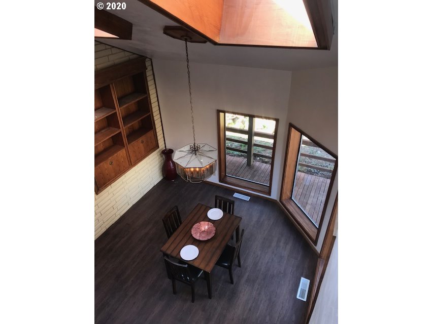25489 Butler Road Junction City, OR 97448 - Photo 6 of 32 Gallery Image 6