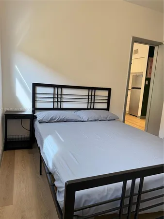$3,000 | 1320 Drexel Avenue, Unit 302, Miami Beach, FL 33139