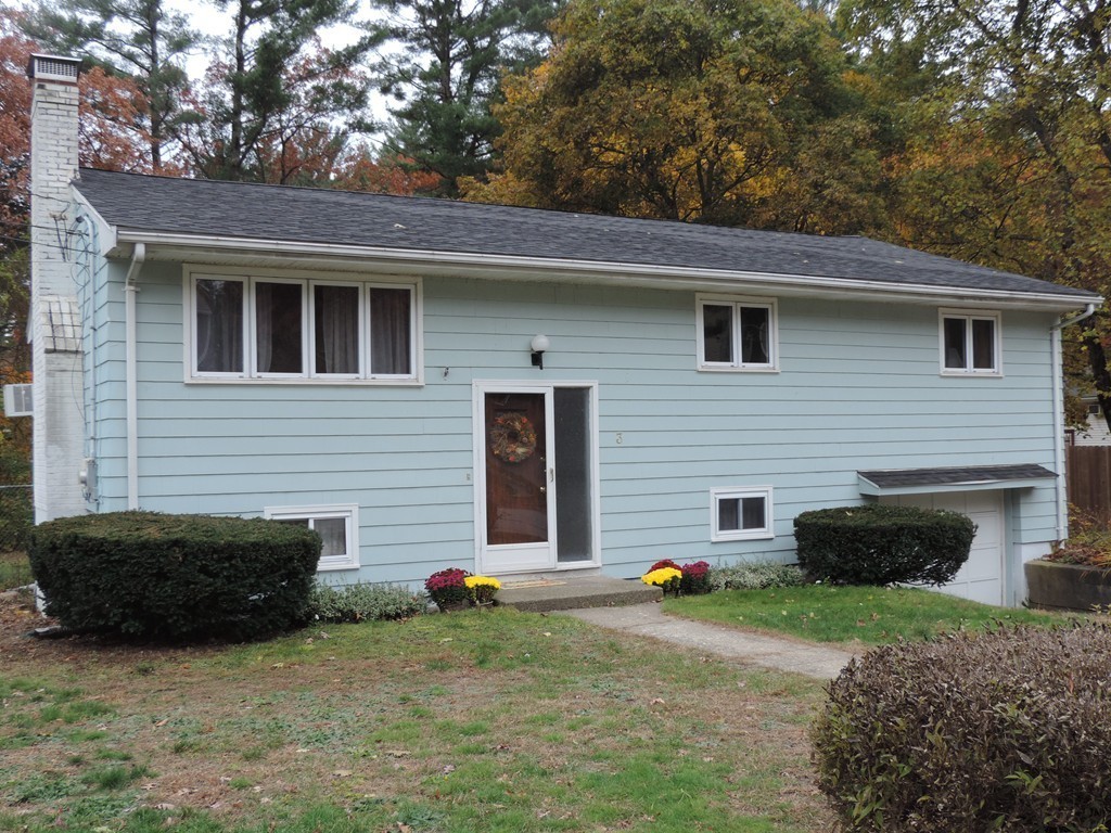 3 Putnam Road North Reading, MA 01864 - Photo 1 of 21 Gallery Image 1