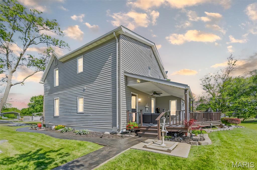 1207 Cemetery Road Jerseyville, IL 62052 - Photo 9 of 87