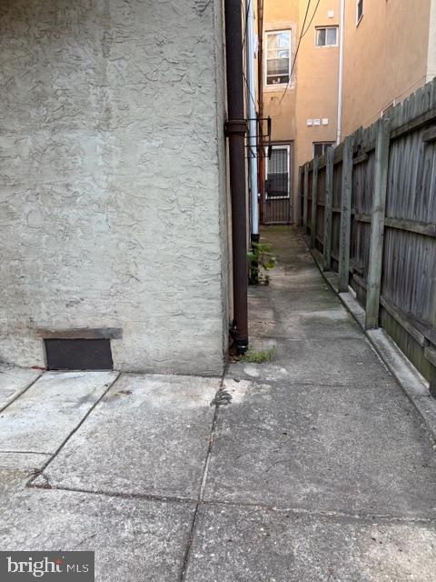 2026 Bainbridge Street Philadelphia, PA 19146 - Photo 6 of 7