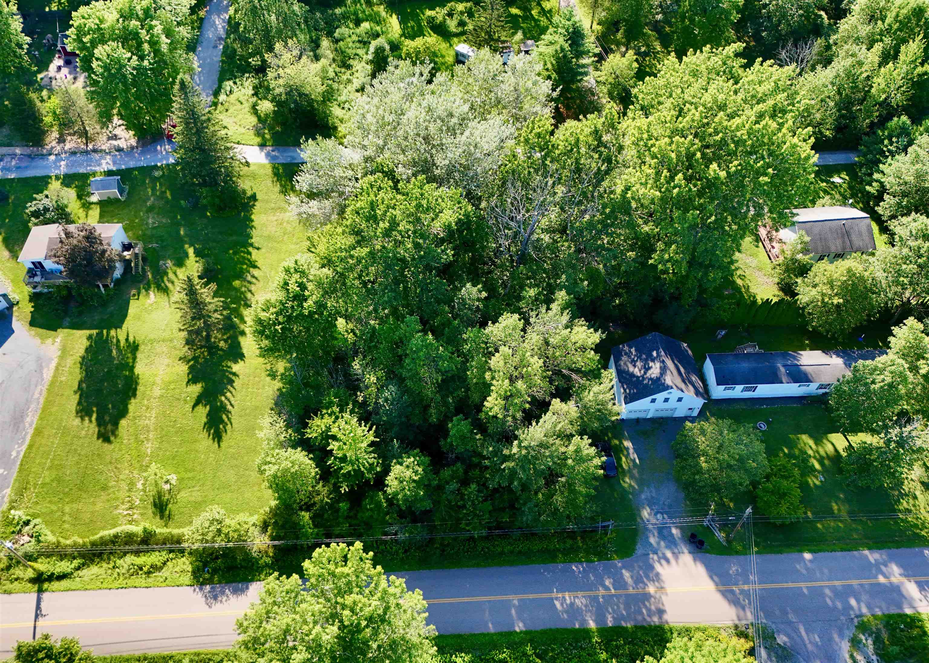 91 E Shore South Grand Isle, VT 05458 - Photo 6 of 23