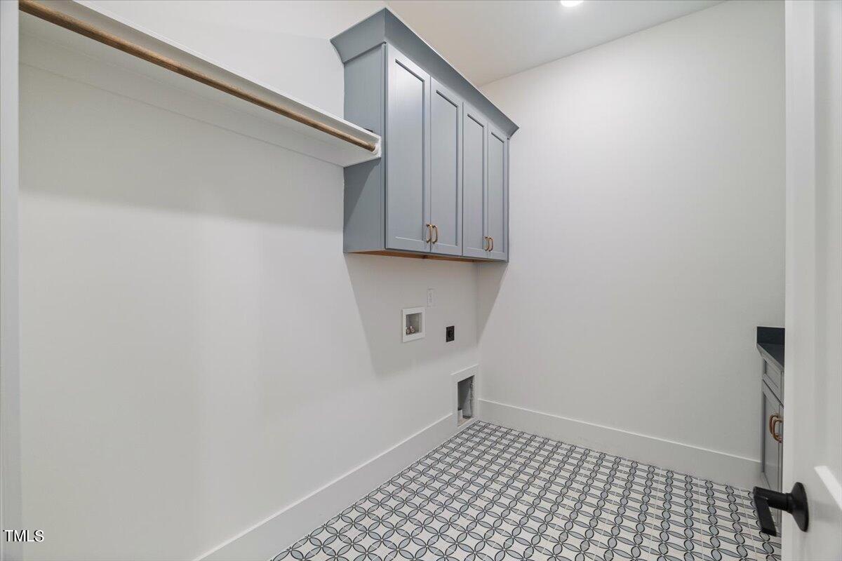9008 Penny Road Raleigh, NC 27606 - Photo 31 of 52 Laundry Room
