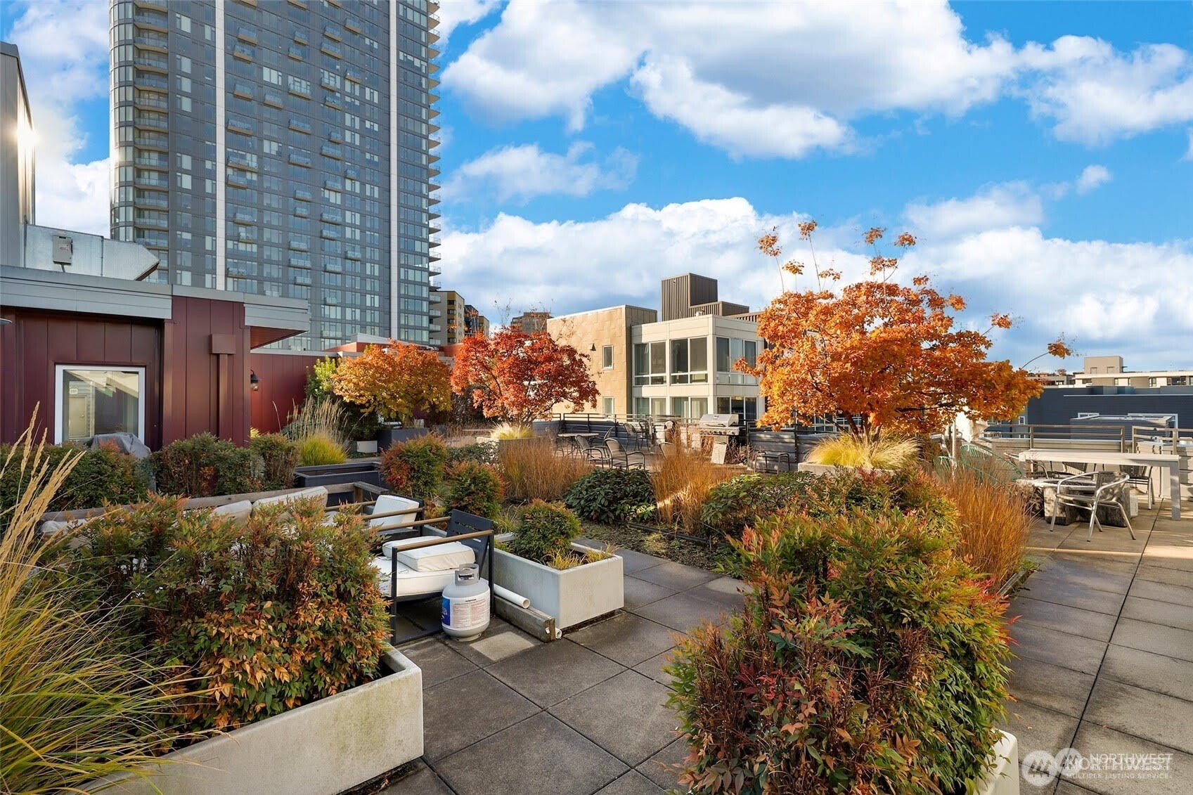 699 John Street, Unit 319 Seattle, WA 98109 - Photo 26 of 39
