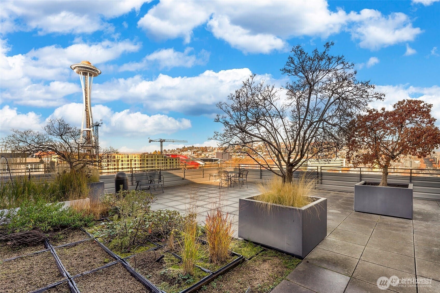 699 John Street, Unit 319 Seattle, WA 98109 - Photo 29 of 39