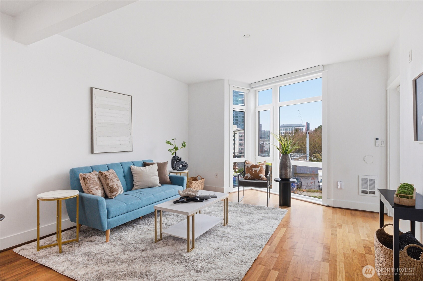 699 John Street, Unit 319 Seattle, WA 98109 - Photo 9 of 39