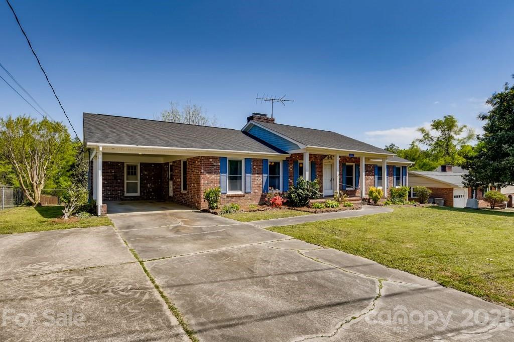 430 China Grove Road Kannapolis, NC 28083 - Photo 2 of 28 Gallery Image 2