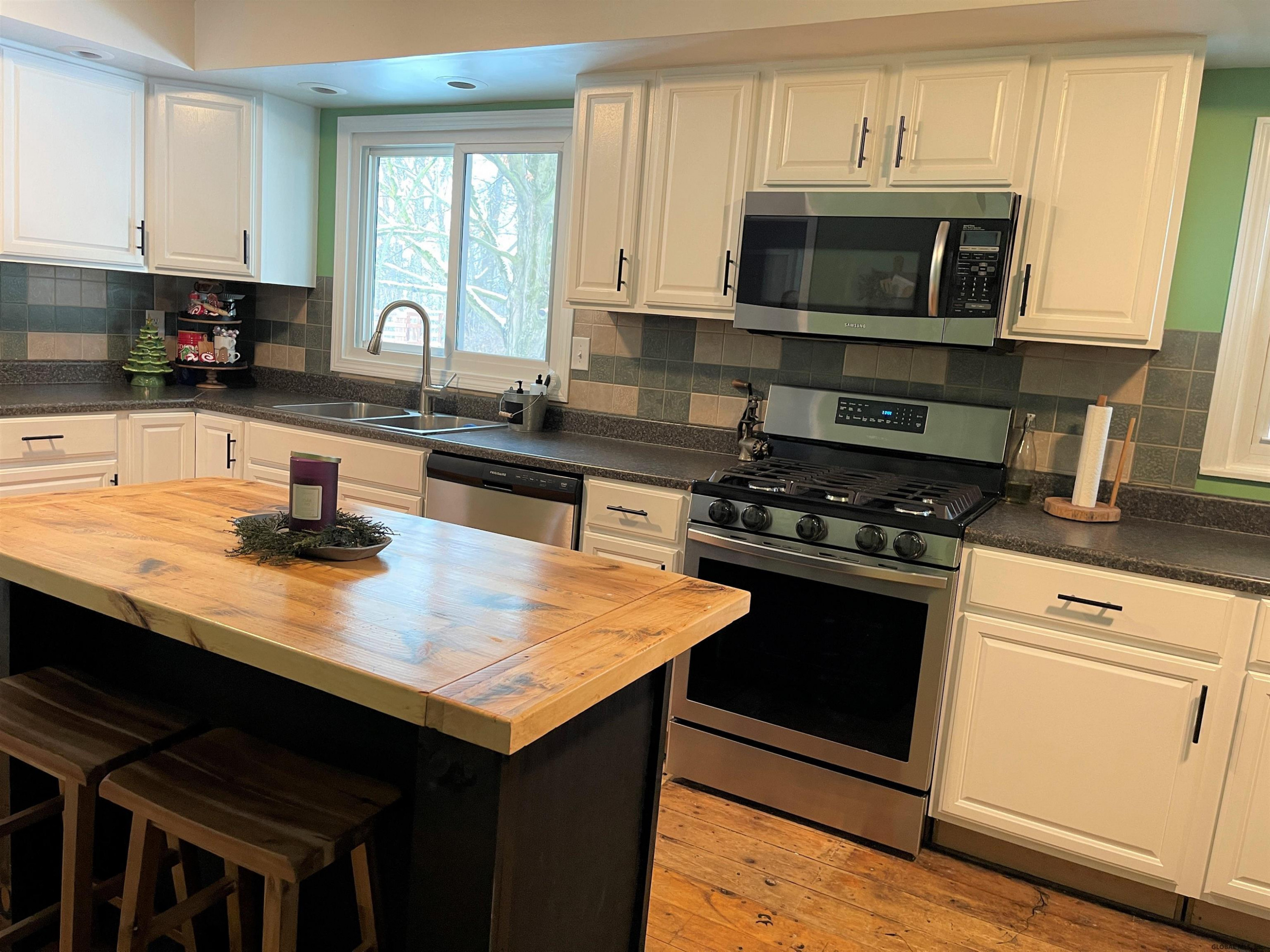 557 Vaughn Road Hudson Falls, NY 12839 - Photo 2 of 24 Photo 2